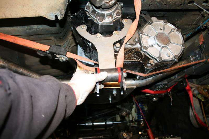 TMR Customs Transfer Case Support Kit - NP205