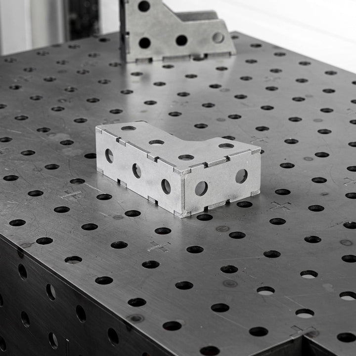 TMR Customs 90° Fabrication Square - 6" x 4" x 2"