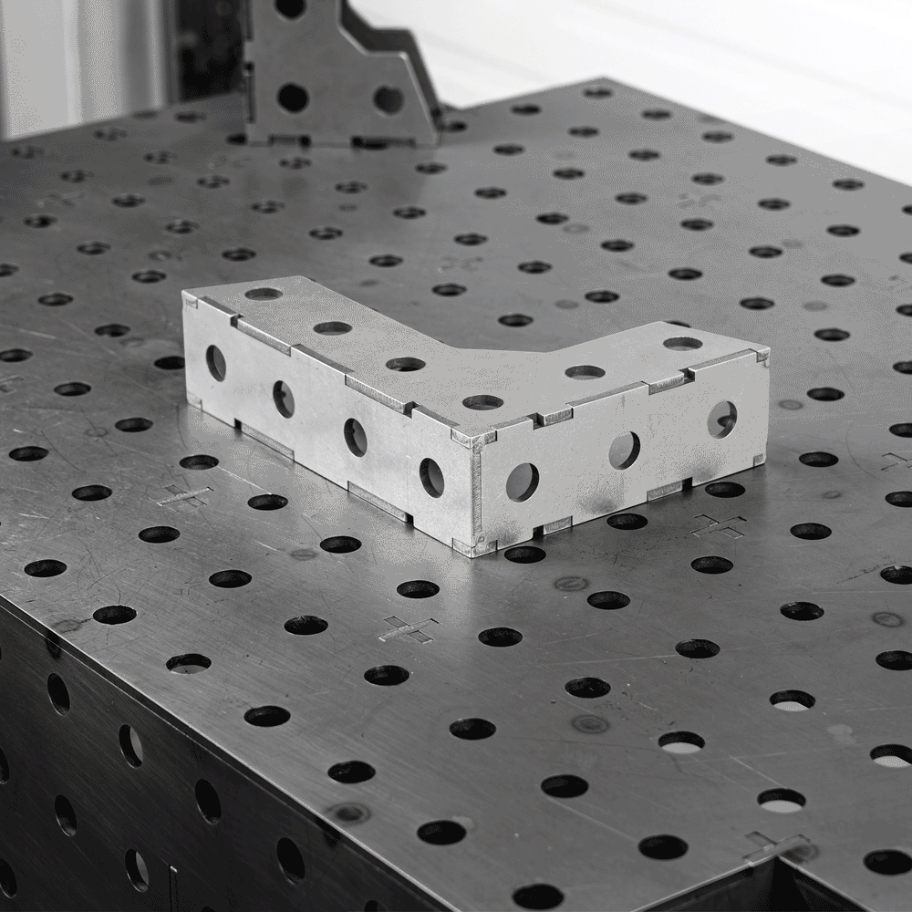 TMR Customs 90° Fabrication Square - 8" x 6" x 2"