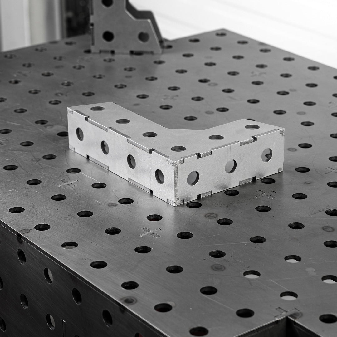 TMR Customs 90° Fabrication Square - 8" x 6" x 2"
