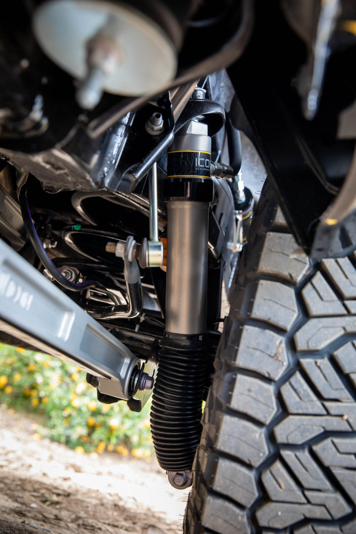 ICON 2024-2026 Toyota Tacoma 0-1" Lift Rear VS 2.5 Aluminum Shocks Remote Res w/CDCV Pair