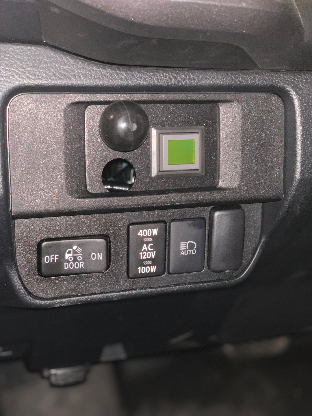 Touchscreen or HD + G Screen Mounting Panel for 16-19 Toyota Tacoma sPods | SKU 860200