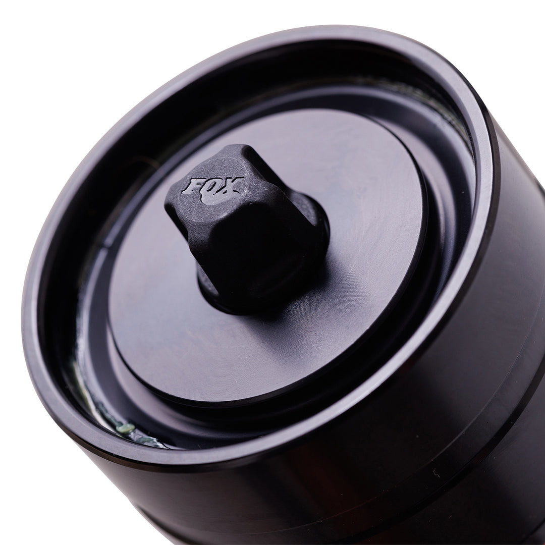FOX 2.5 Performance Elite Series Rear Shock 2024+ Toyota Tacoma DSC 883-26-143 | image 3