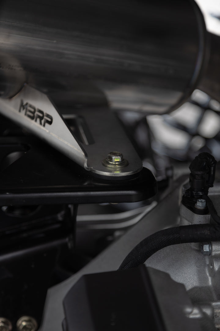 MBRP 24-Up Can-Am Maverick R, Performance Series Single Slip-on System with Catalytic Converter AT-9223PT