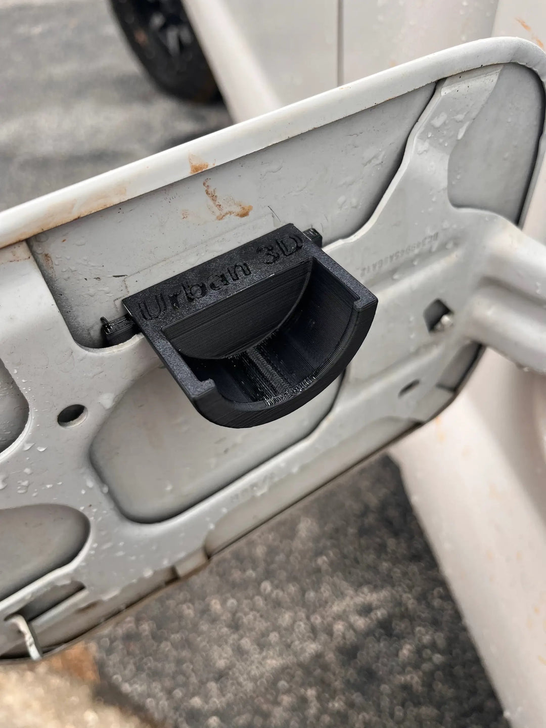 2011-2016 Ford 6.7 Fuel Cap Retainer - Skinny Pedal Racing