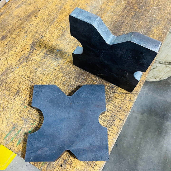 TMR Customs Shop Press Plates - 7" x 7"