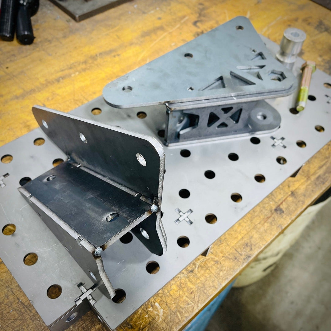 TMR Customs Universal DIY Traction Bar Brackets - Frame Mount