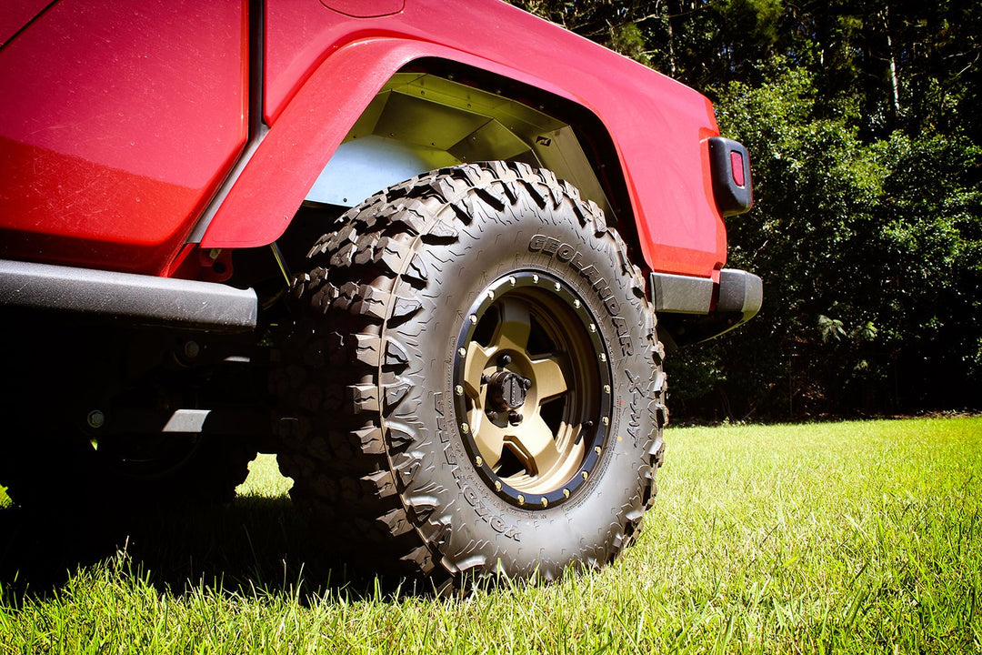 Motobilt Rear Aluminum Inner Fenders for Jeep JT Gladiator MB1114 | image 7