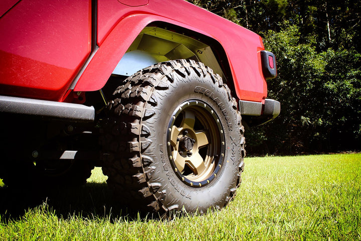 Motobilt Rear Aluminum Inner Fenders for Jeep JT Gladiator MB1114 | image 7