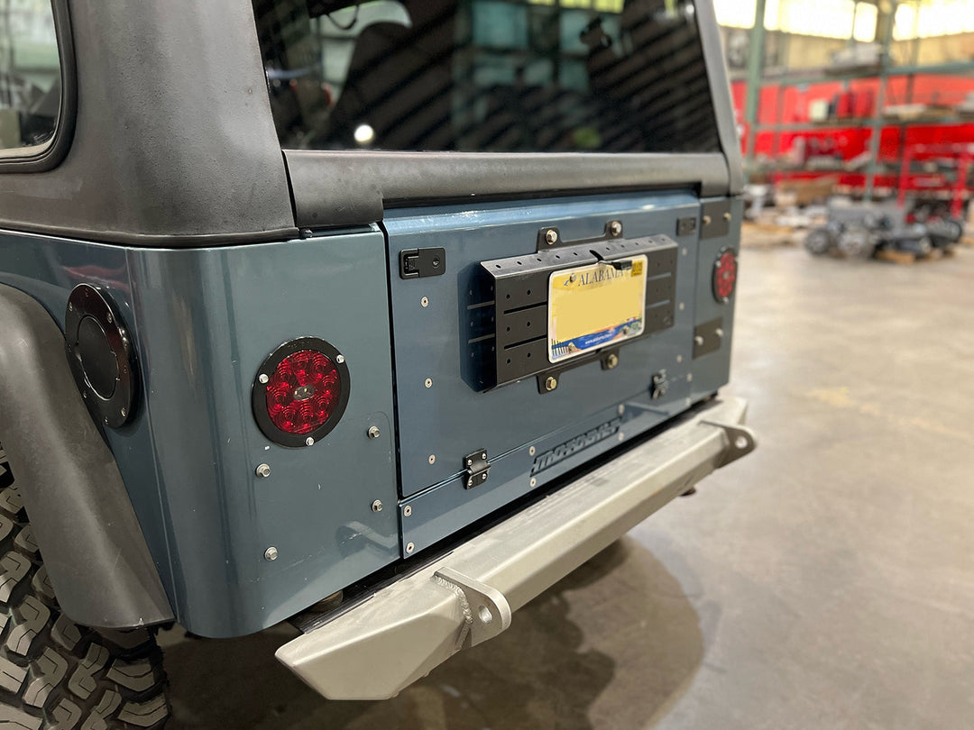 Motobilt Fold Down Aluminum Tailgate for Jeep CJ, YJ, TJ and LJ MB1168 | image 6