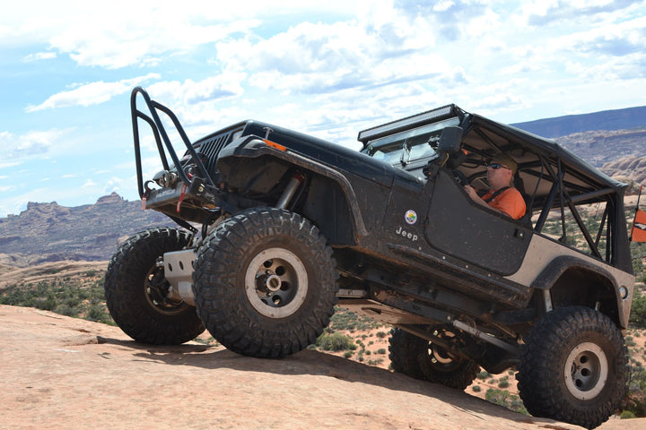 Motobilt 4 Link Suspension Mount Kit with Skid for Jeep YJ MB1503 | image 7