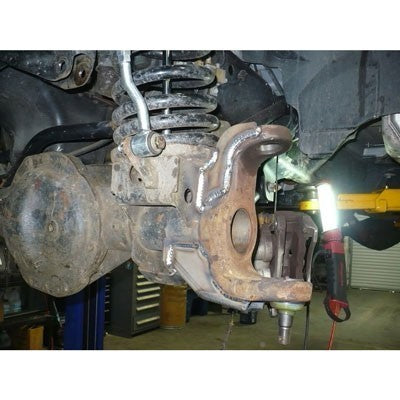 Dodge Ram 2500/3500 AAM 9-1/4 Lower Axle C-Gusset Kit 03-13 Synergy MFG | image 2