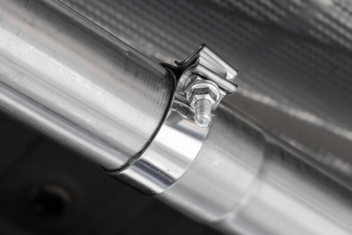 MBRP 3.0" Cat-Back 2.5" Dual Split Rear Quad Carbon Fiber Tips 4.0" OD Dual Out 19-up Silverado/Sierra S50043CF