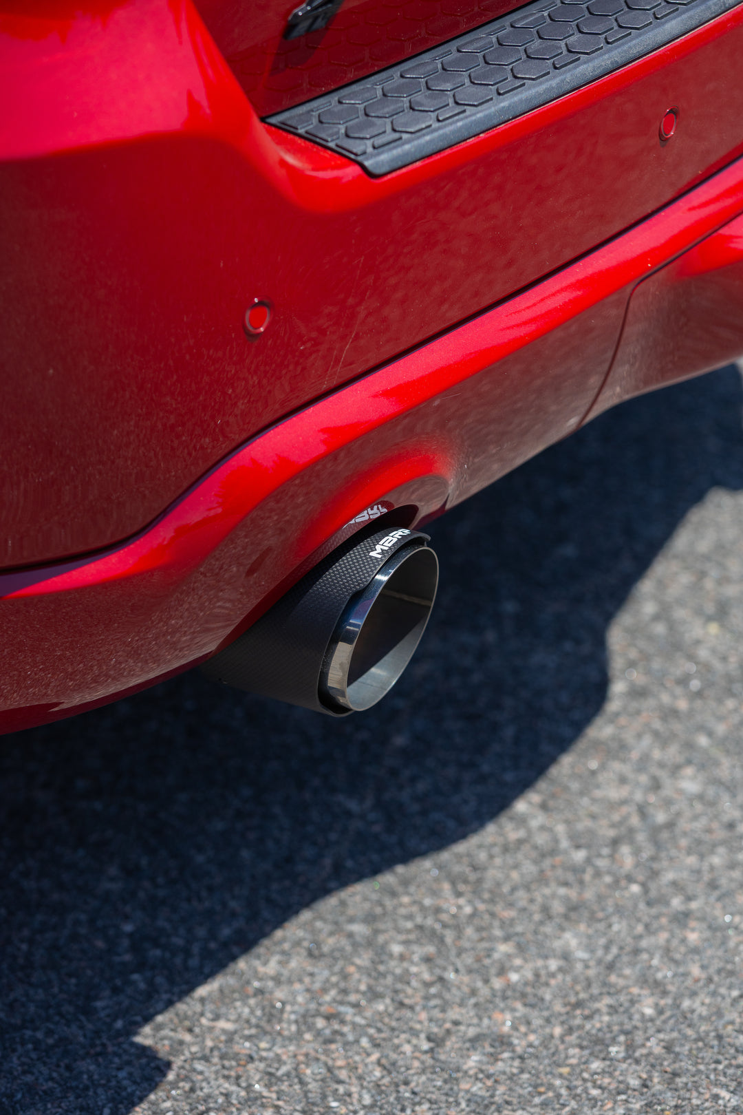 MBRP 11-Up Dodge Durango 5.7L, Armor Pro 3" Cat-Back Dual Split Rear with CF Tips, Street Profile S51073CF