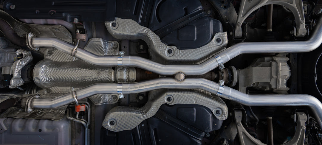 MBRP 11-Up Dodge Durango 5.7L, Armor Pro 3" Cat-Back Dual Split Rear with CF Tips, Street Profile S51073CF
