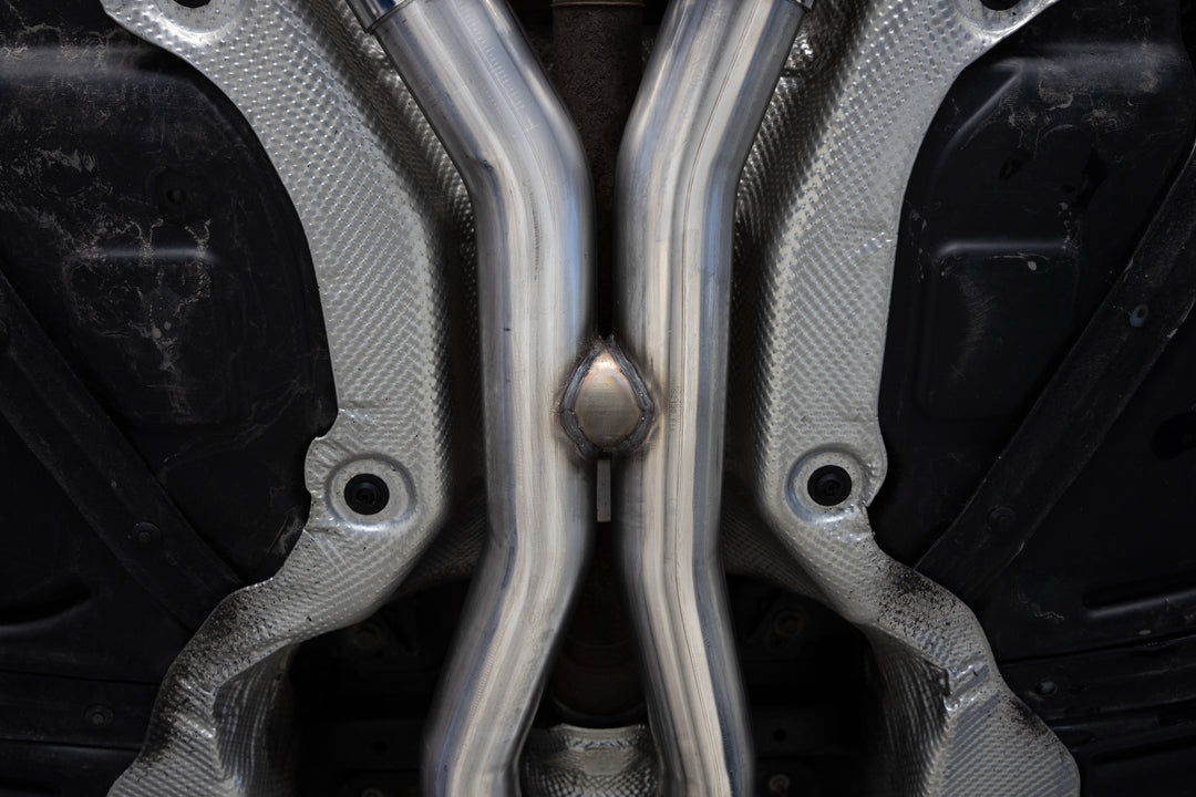 MBRP 11-Up Dodge Durango 3.6L, Armor Pro 3" Cat-Back Dual Split Rear with CF Tips, Street Profile S51093CF