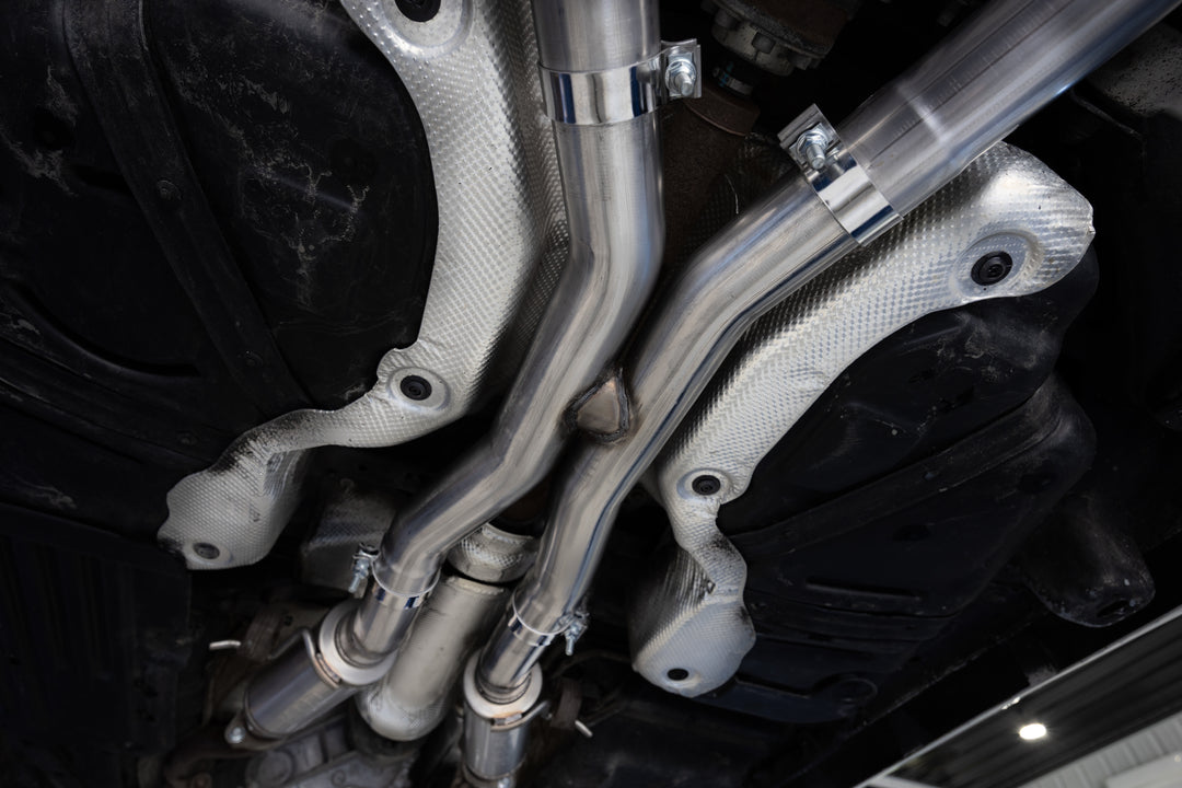 MBRP 11-Up Dodge Durango 3.6L, Armor Pro 3" Cat-Back Dual Split Rear with CF Tips, Street Profile S51093CF