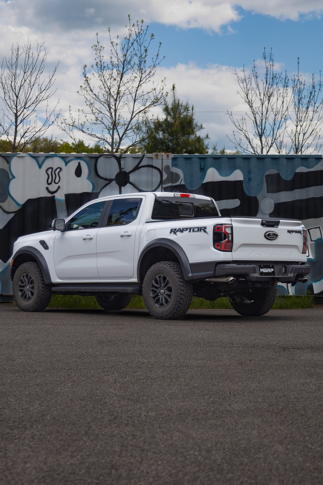 MBRP 24-Up Ford Ranger Raptor 3.0L EcoBoost, Armor Pro 3" Axle-Back Dual Rear Turn-Down S5270304