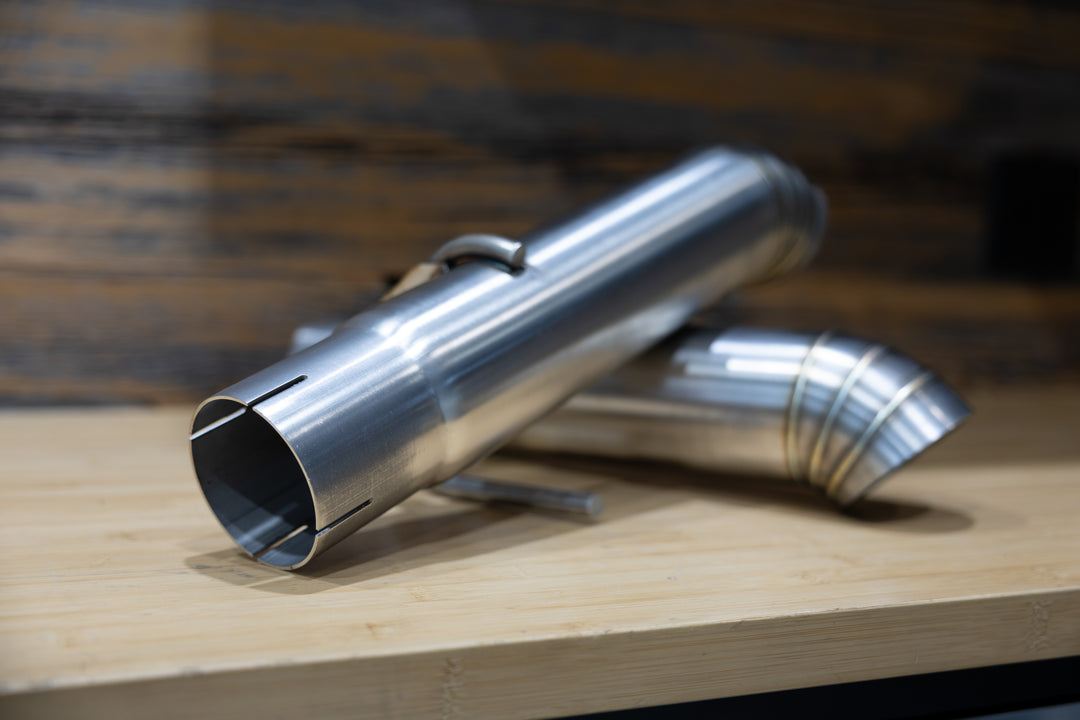 MBRP 22-Up Ford F-150 Raptor 3.5L and Raptor R 5.2L Armor Pro 3" Axle-Back Dual Split Rear Turn Down S5278304
