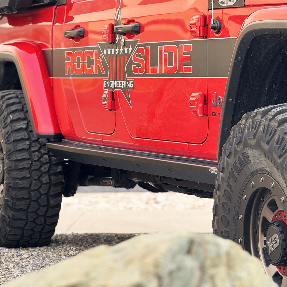 Rock Slide Engineering 2020-2025 Jeep Gladiator JT Deluxe Rock Rail