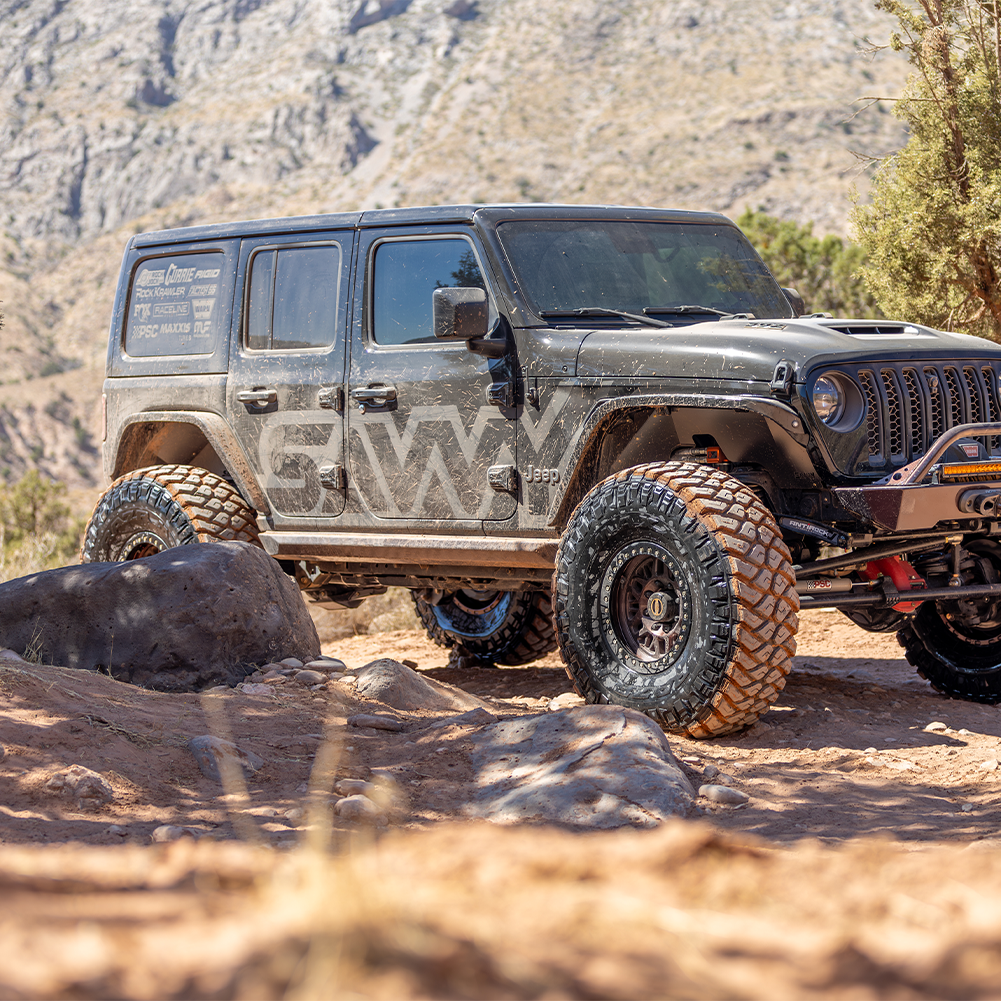 Savvy Rock Sliders Krawler Lite (Bolt On) - 2018-2026 Jeep JLU
