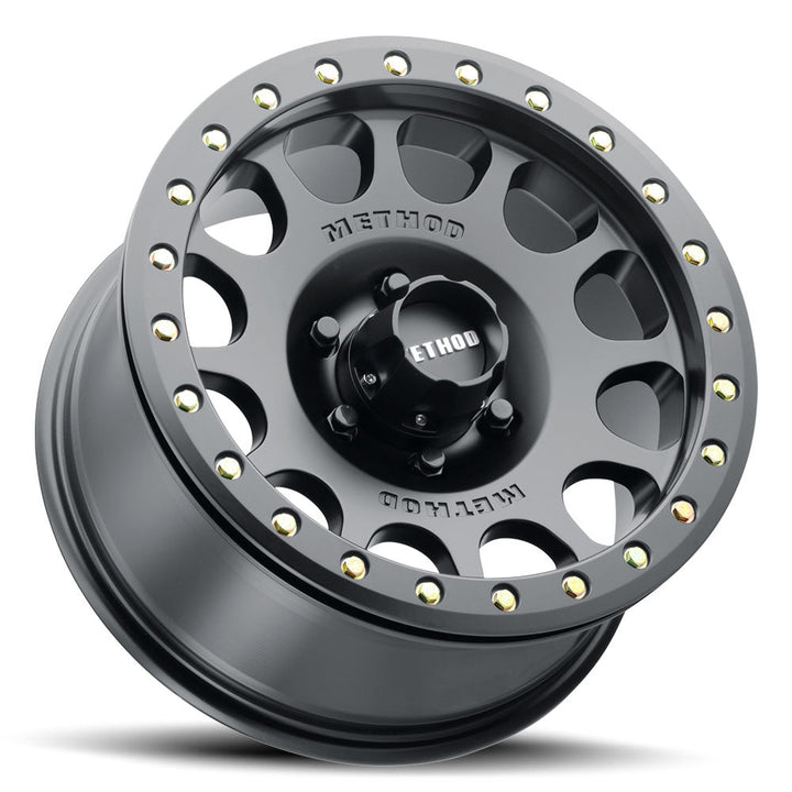 Method Race Wheels Beadlock MR105 | 17x9 | 6 On 139.7 | Offset -38 | Matte Black | Lip 1.77"